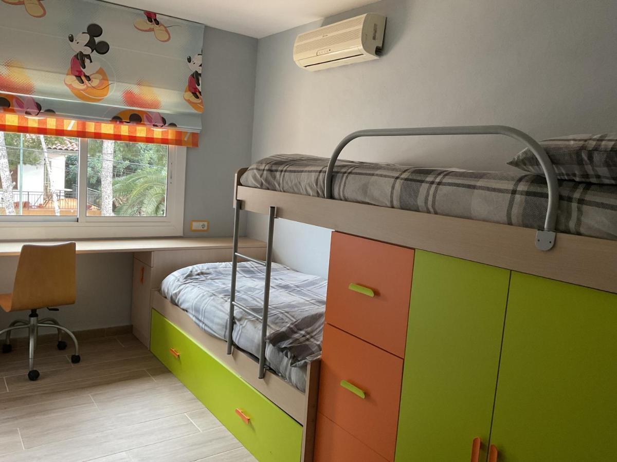 Вилла Casa Con Gran Piscina Particular Cerca Playa Торредембарра Экстерьер фото